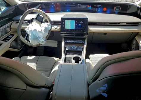 2025 Lincoln Nautilus Reserve z USA, uszkodzony, nr VIN 5LMPJ8K4XSJ913333